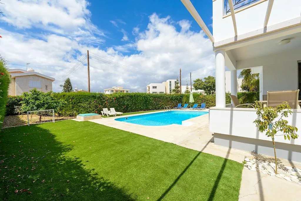 Merab Center Villas 아이아 나파 0*,
