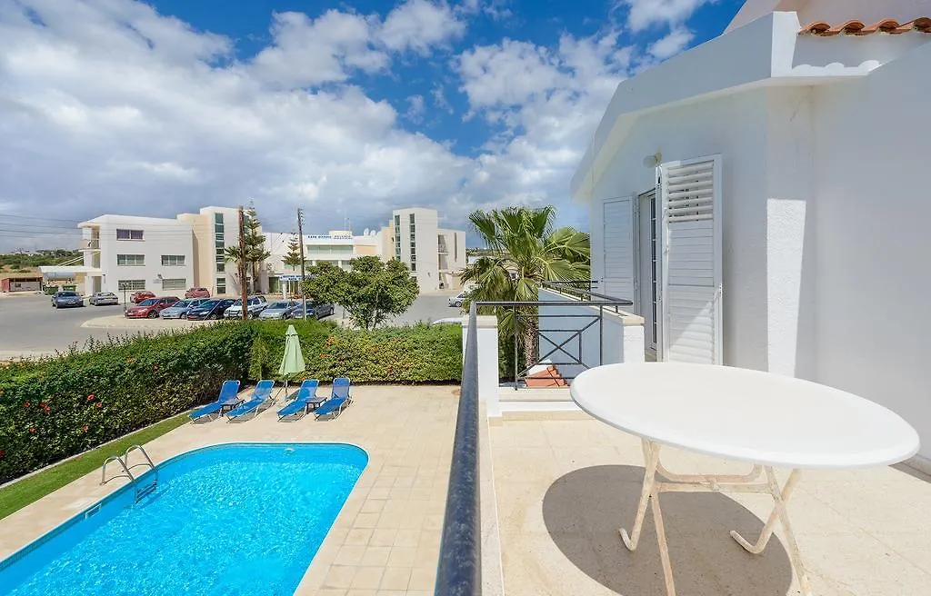 Merab Center Villas 아이아 나파 0*,